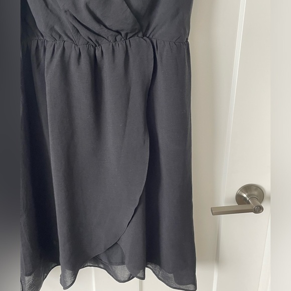 H&M Crossover Dress - Picture 2 of 6